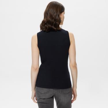  Nautica Kadın Siyah Kolsuz T-Shirt