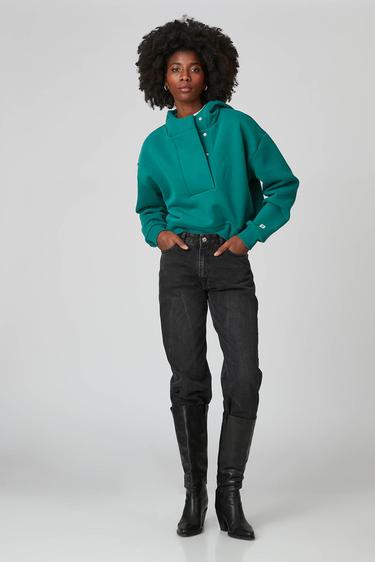  Kapşonlu Çıtçıtlı Crop Sweatshirt