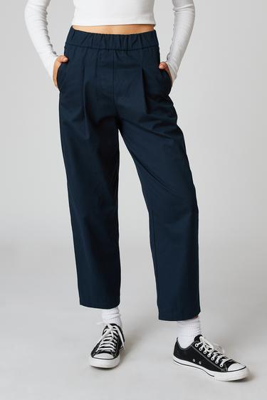  Lastikli Gabardin Pantolon