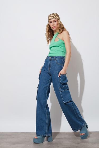  Asimetrik Askılı Croptop