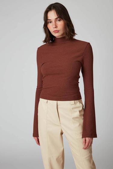  Yarım Balıkçı Body