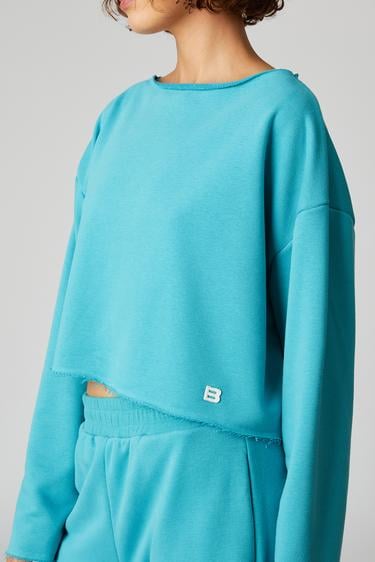  Kayık Yaka Crop Sweatshirt