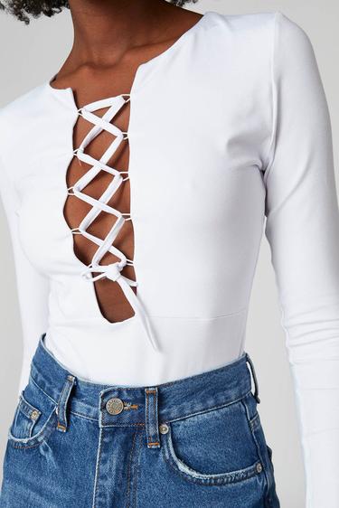  Bağcık Detaylı Bodysuit