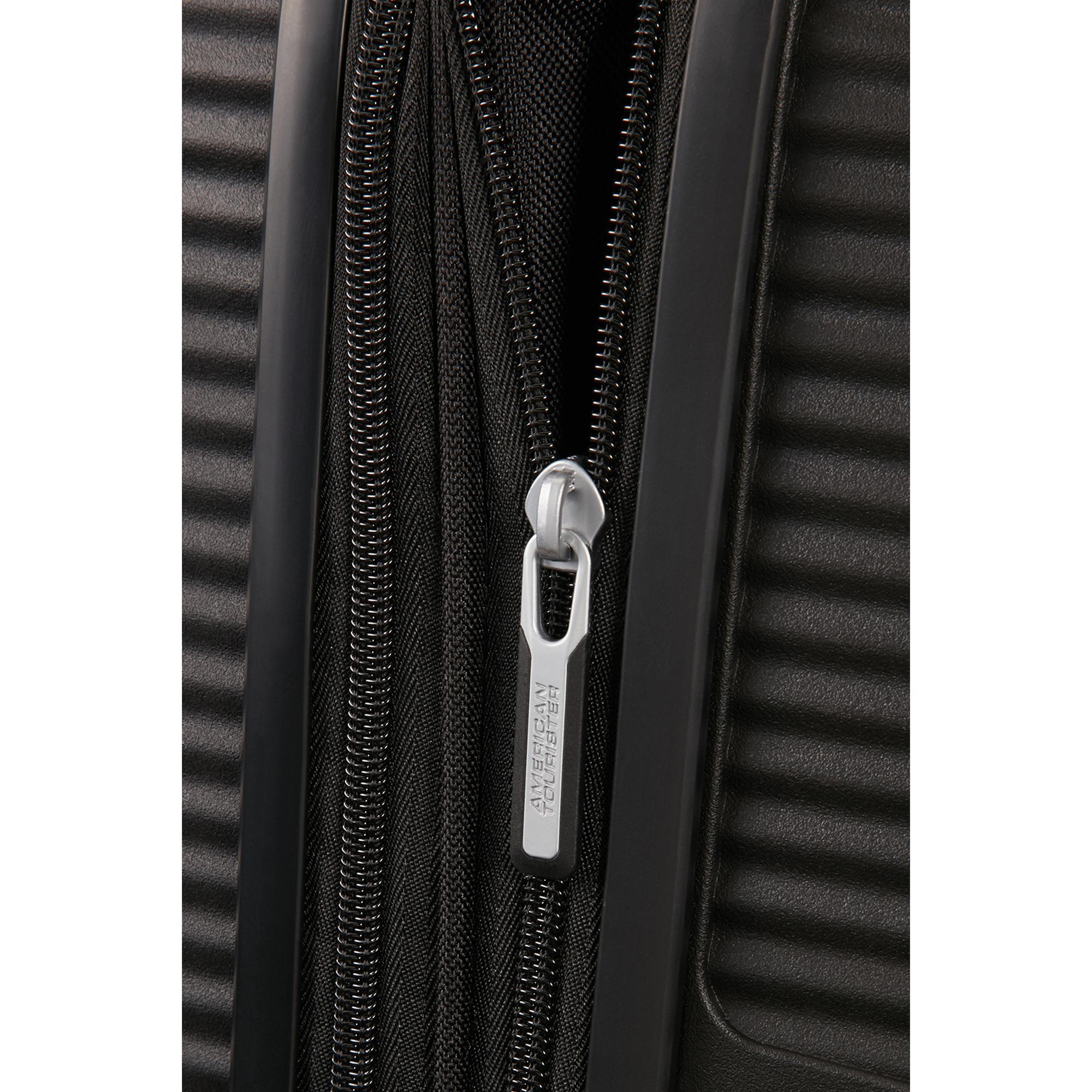 American Tourister Siyah Soundbox - 55 cm Kabin Boy Sert Valiz