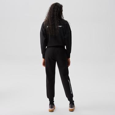  Kadın Slim Fit Baskılı Siyah Eşofman Altı