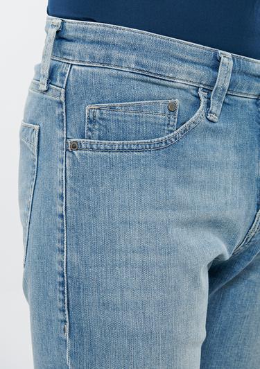  Mavi Nicholas Açık Puslu Mavi Premium Jean Şort 0416028720