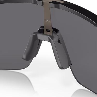  Oakley Sutro Lite Erkek Gözlük