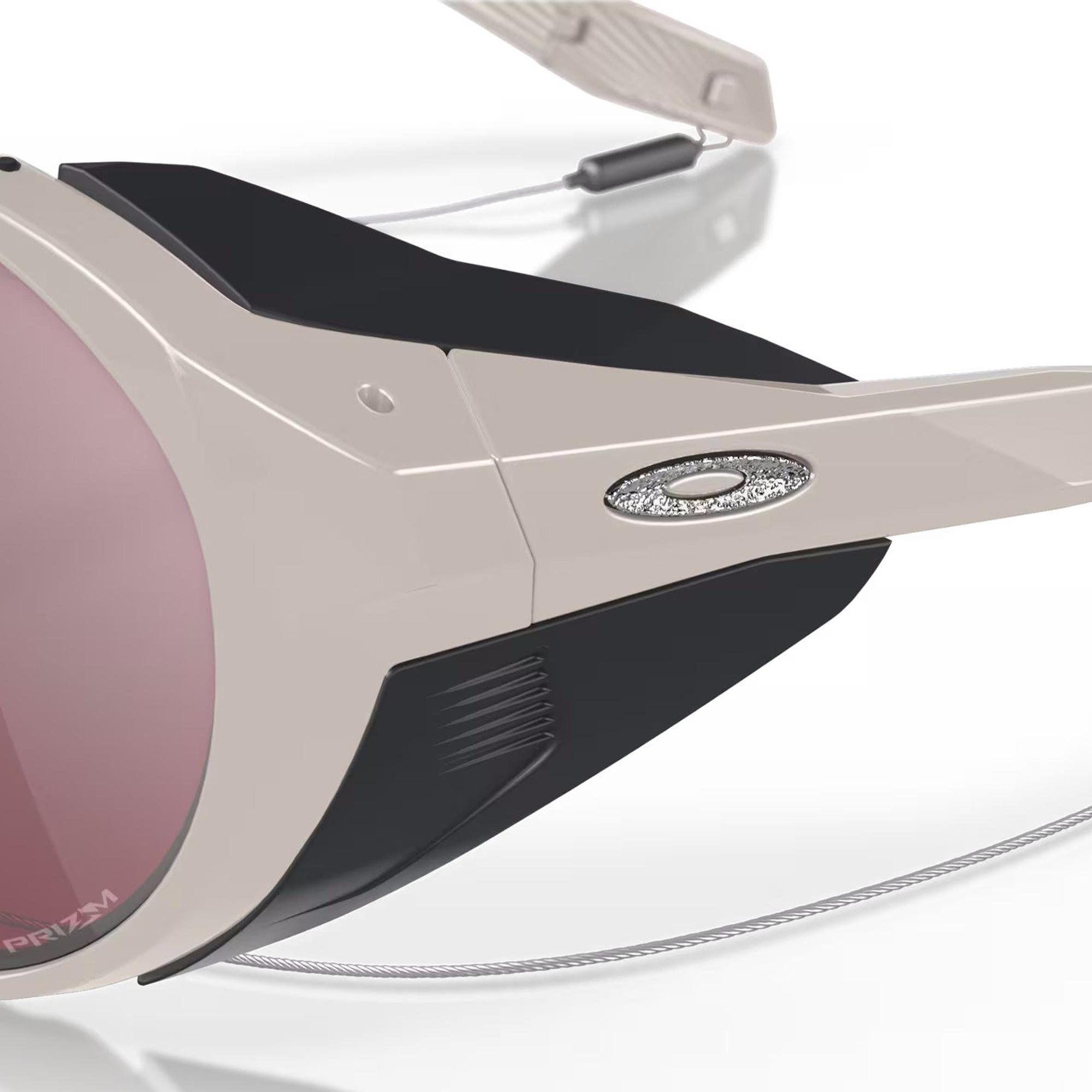 OAKLEY ERKEK GÜNEŞ GÖZLÜĞÜ Clifden Gri