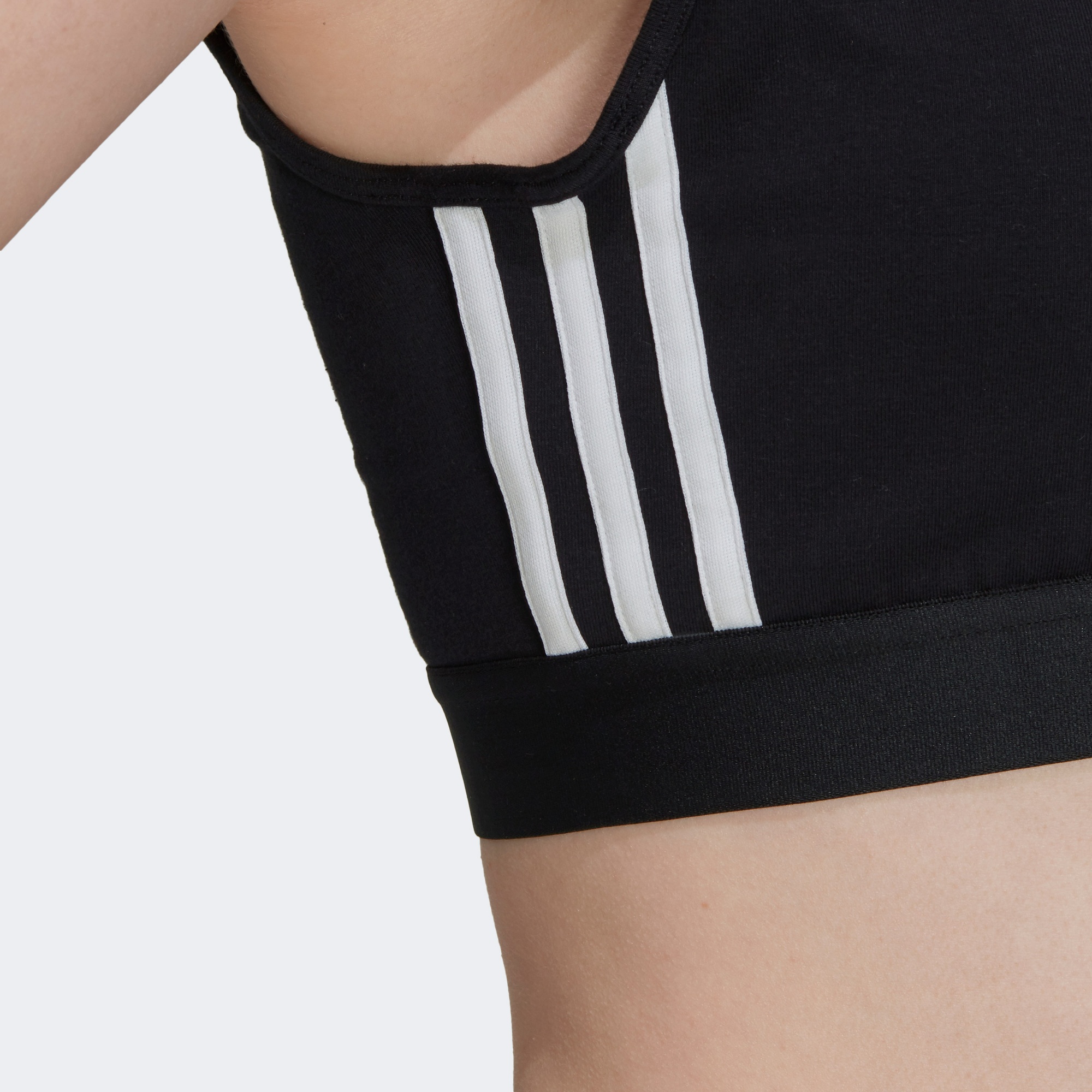 adidas Essentials 3-Stripes Kadın Siyah Antrenman Bra