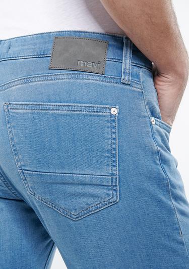  Mavi JAKE Açık Mavi Sporty Jean Pantolon 0042284457