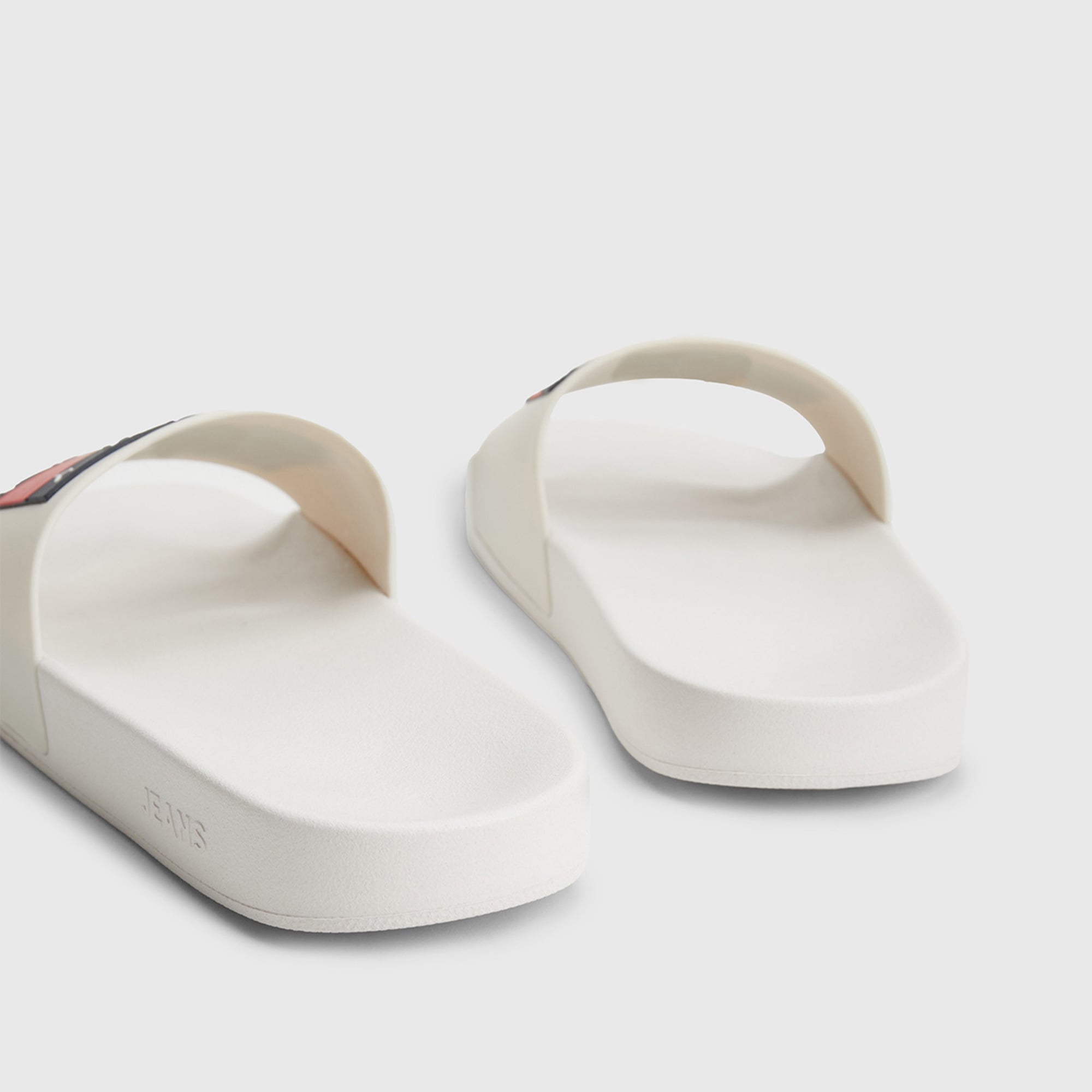 Tommy Hilfiger Tommy Hilfiger Aqua Erkek Beyaz Terlik FashFed'de! Beyaz - 6. görsel