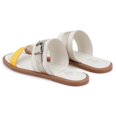  Kadın Beyaz Ayarlanabilir Tokalı Deri Terlik