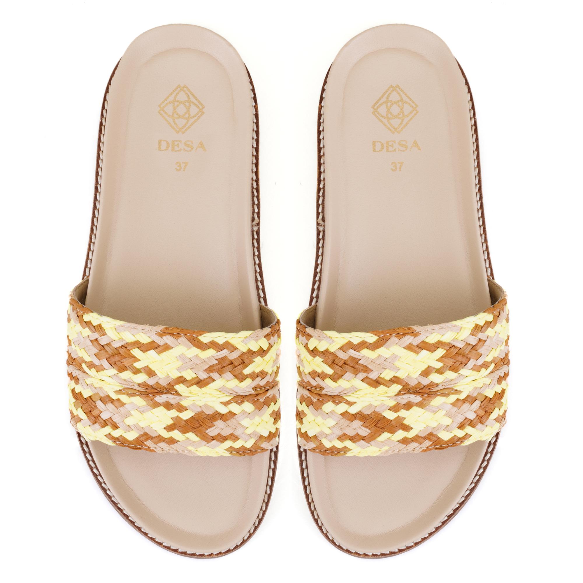 Kadın Çok Renkli Hasır Terlik