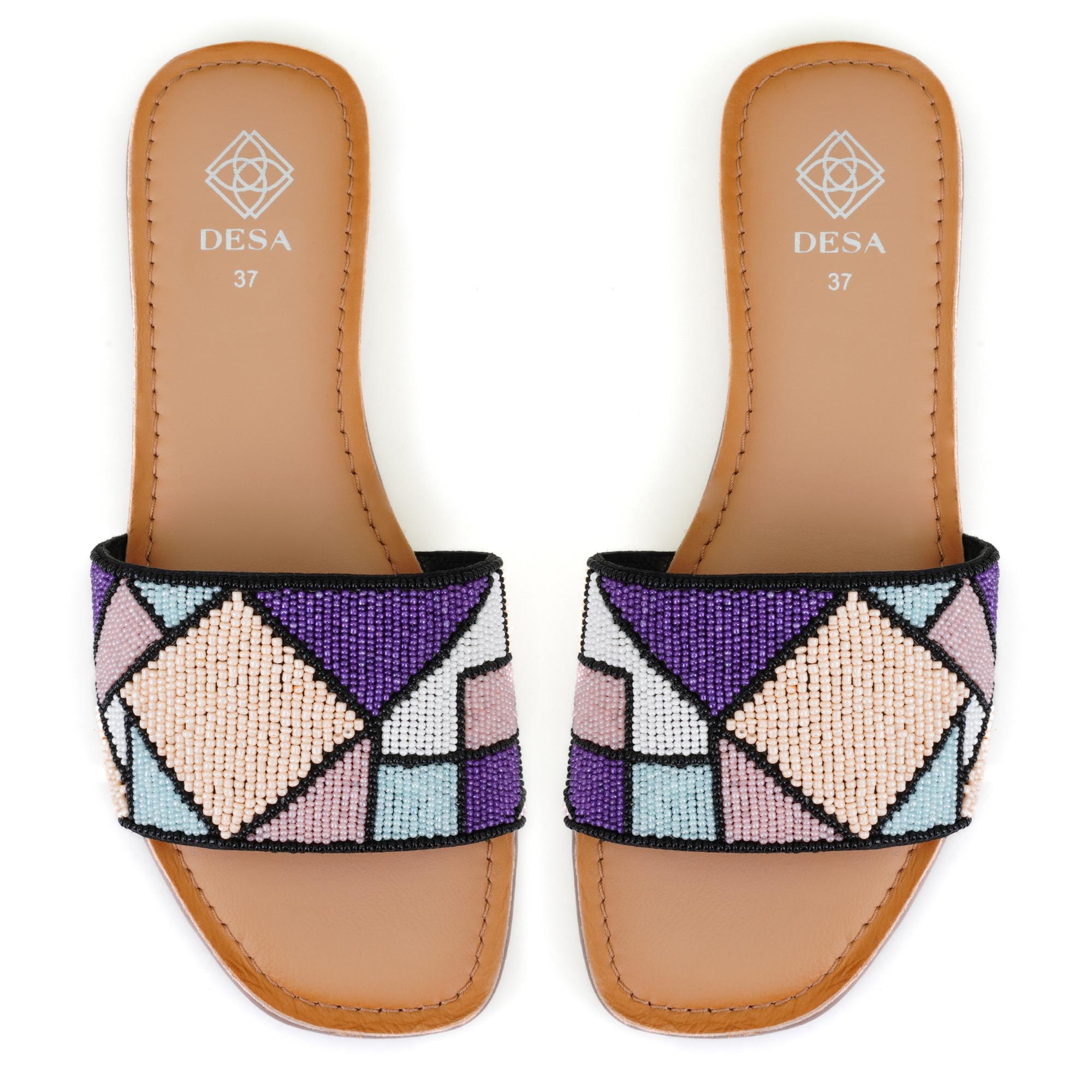 Kadın Çok Renkli Boncuk İşlemeli Terlik