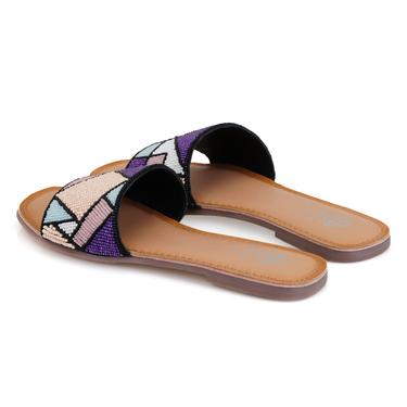  Kadın Çok Renkli Boncuk İşlemeli Terlik