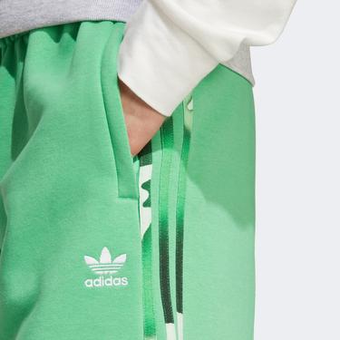  adidas Graphics Camo 3-Stripes  Erkek Yeşil Şort