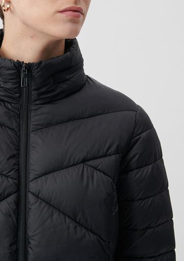  Mavi Dik Yaka Siyah Şişme Mont 110698-900