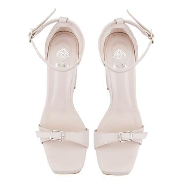  Kadın Bej Ayarlanabilir Tokalı Topuklu Sandalet