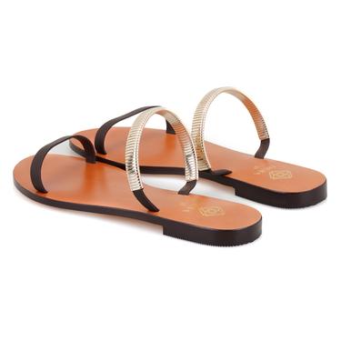  Kadın Kahve Parlak Aksesuarlı Deri Terlik