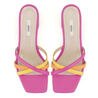  Kadın Pembe Topuklu Deri Terlik