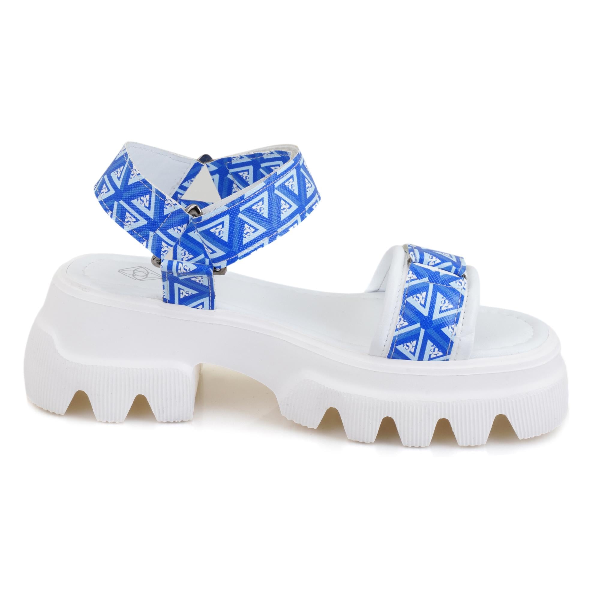 Kadın Mavi Monogram Desenli Dolgu Topuklu Sandalet