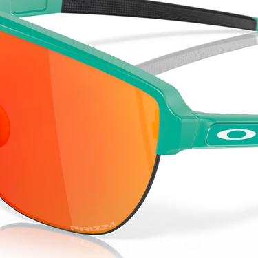  Oakley Corridor Erkek Gözlük