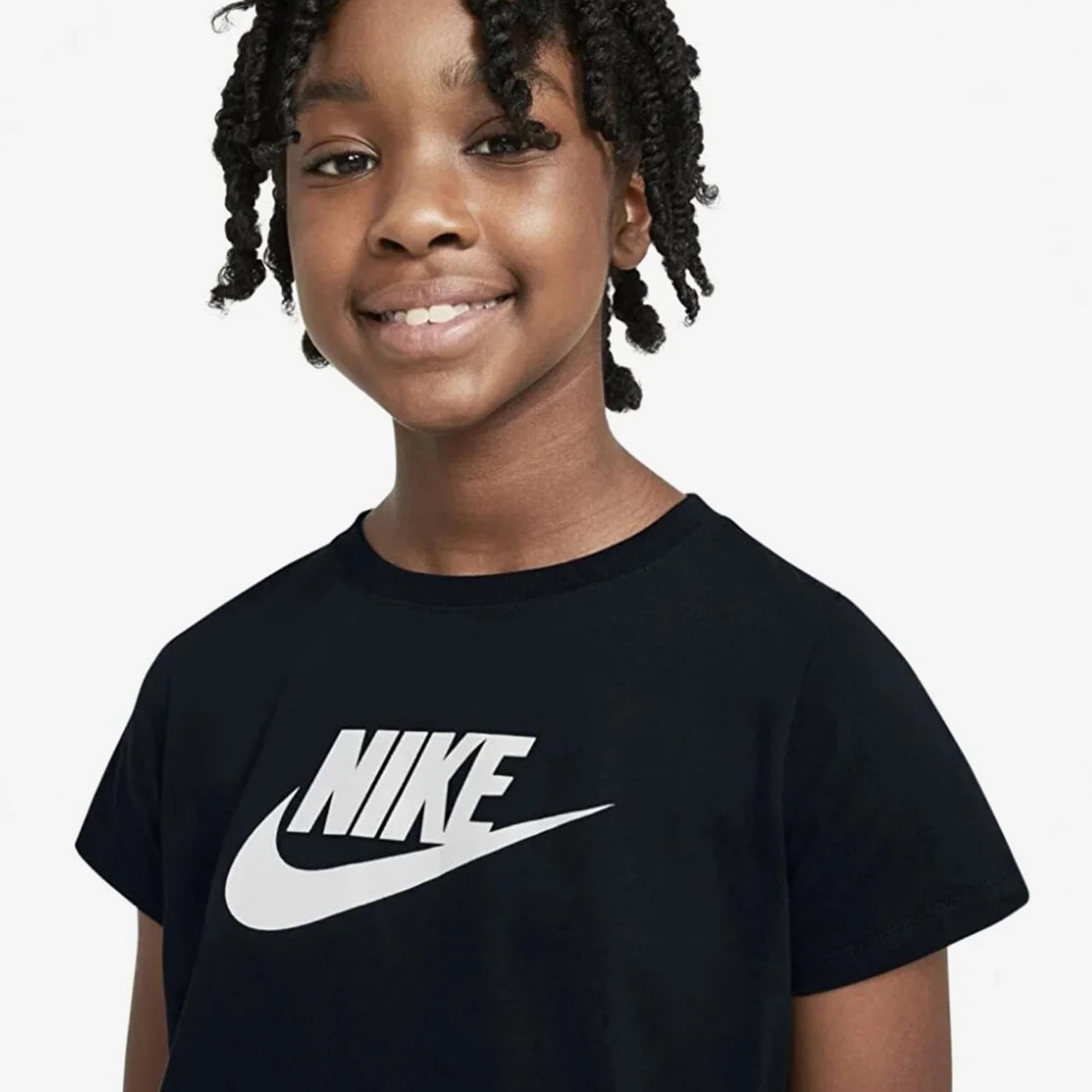 Nike Sportswear Futura Çocuk Siyah Crop T-Shirt