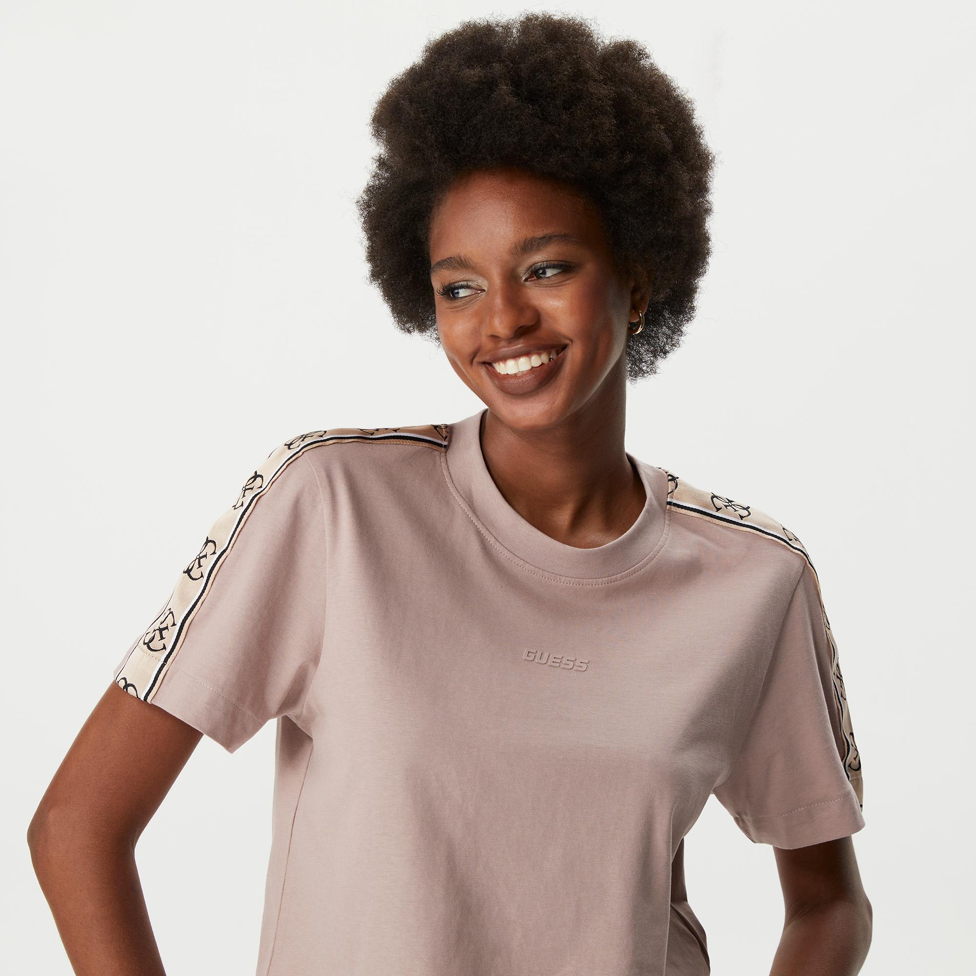 Guess Britney Crop Kadın Açık Pembe T-Shirt