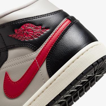  Jordan Air 1 Mid Siyah Spor Ayakkabı
