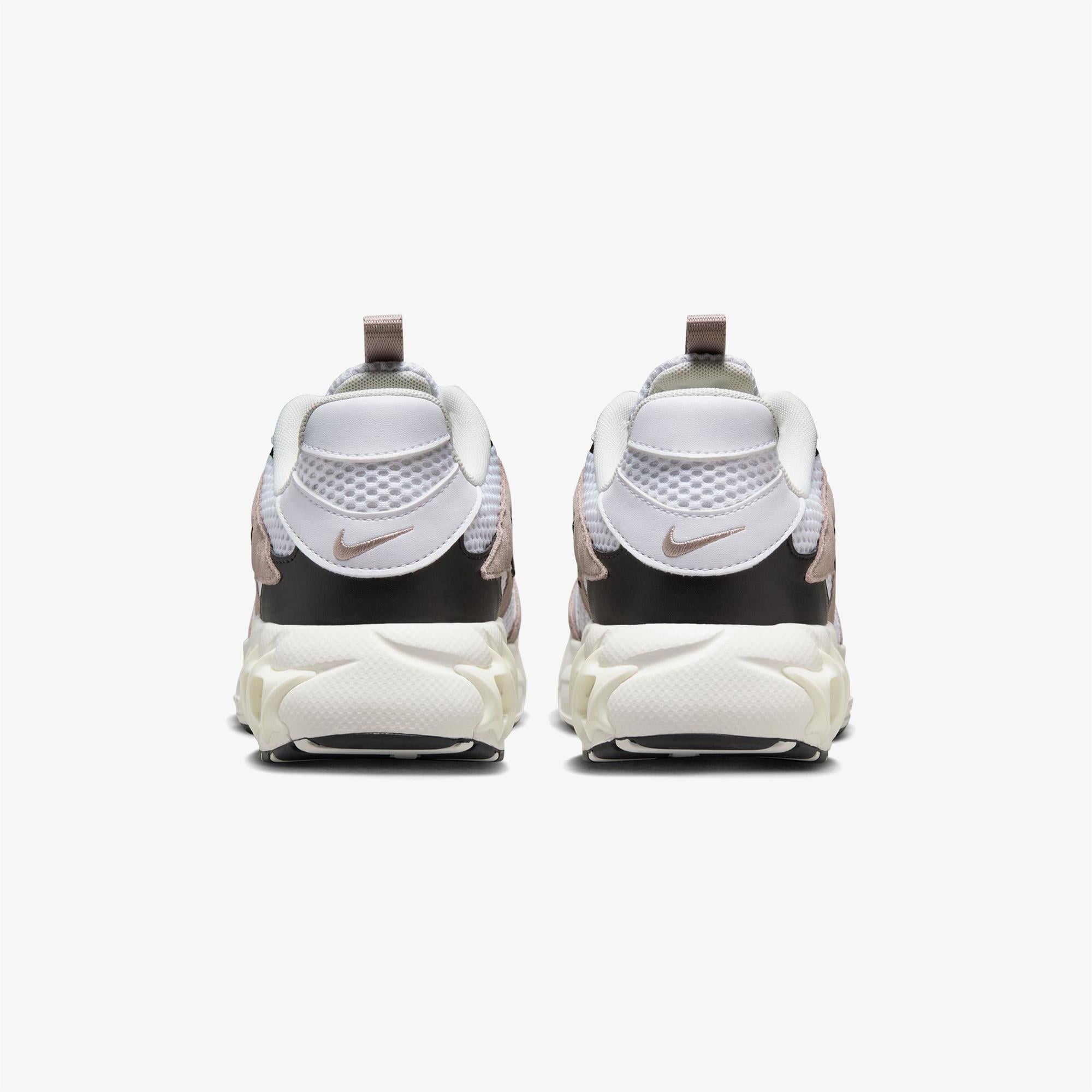 Nike Air Zoom Fire Kadın Beyaz Spor Ayakkabı