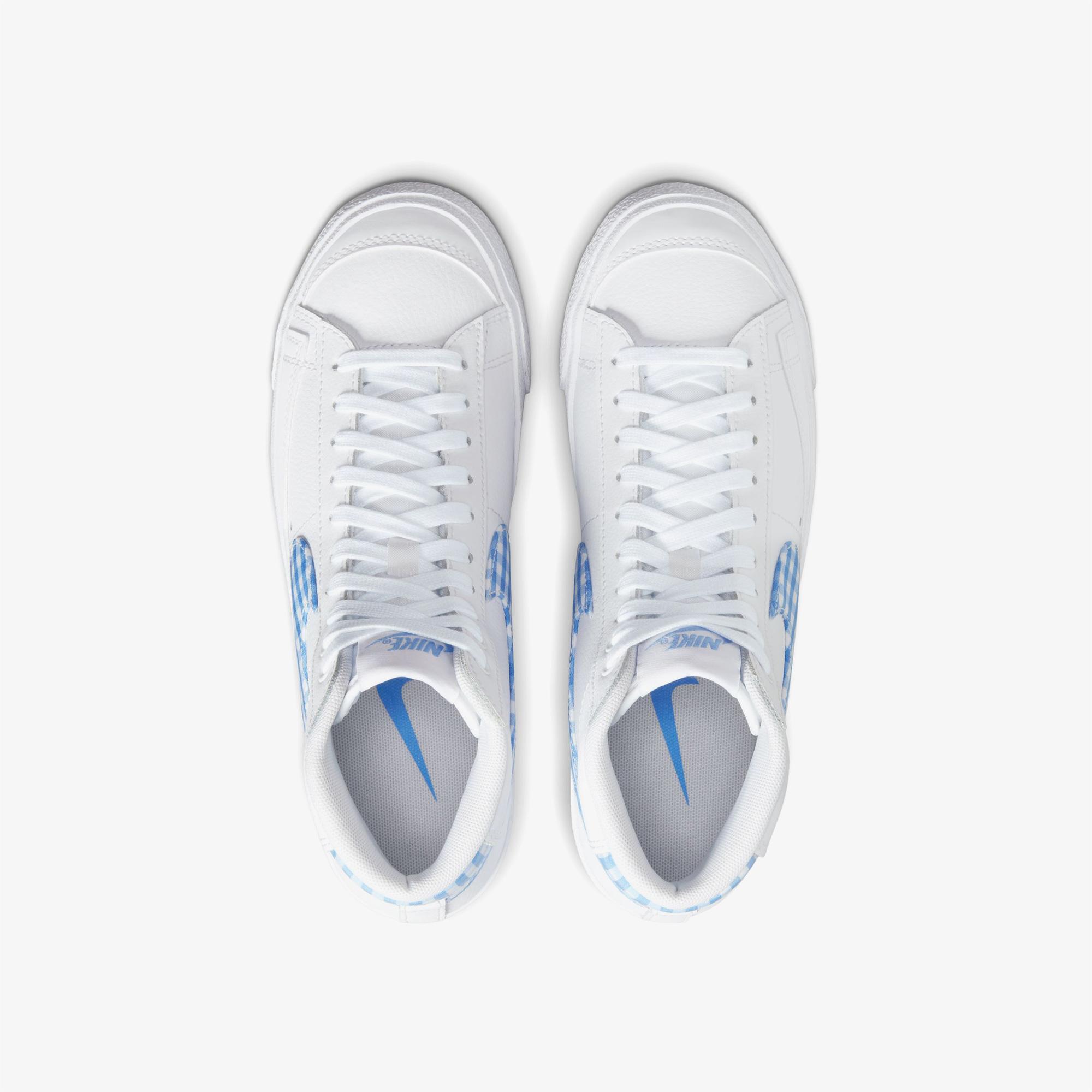 Nike Blazer Mid '77 Kadın Beyaz Spor Ayakkabı