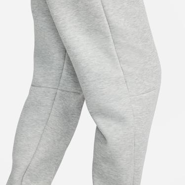  Nike Sportswear Tech Fleece Mid Rise Kadın Gri Eşofman Altı