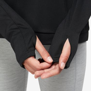  Nike Dri-FIT Swoosh Pacer Kadın Siyah Uzun Kollu T-Shirt