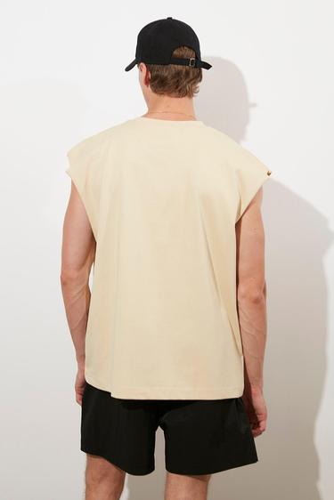  Kolsuz Oversize Tshirt