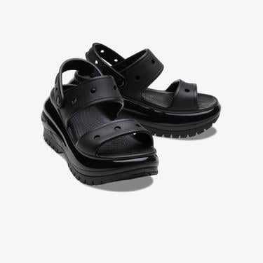  Crocs Classic Mega Crush Kadın Siyah Sandalet