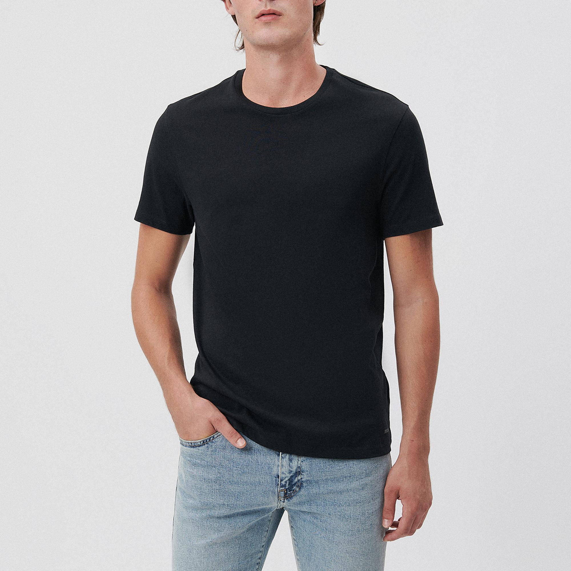 Mavi Siyah Basic Tişört Slim Fit / Dar Kesim 065574-900