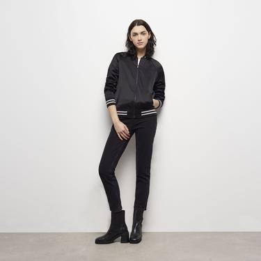  KADIN SİYAH SATEN BOMBER CEKET