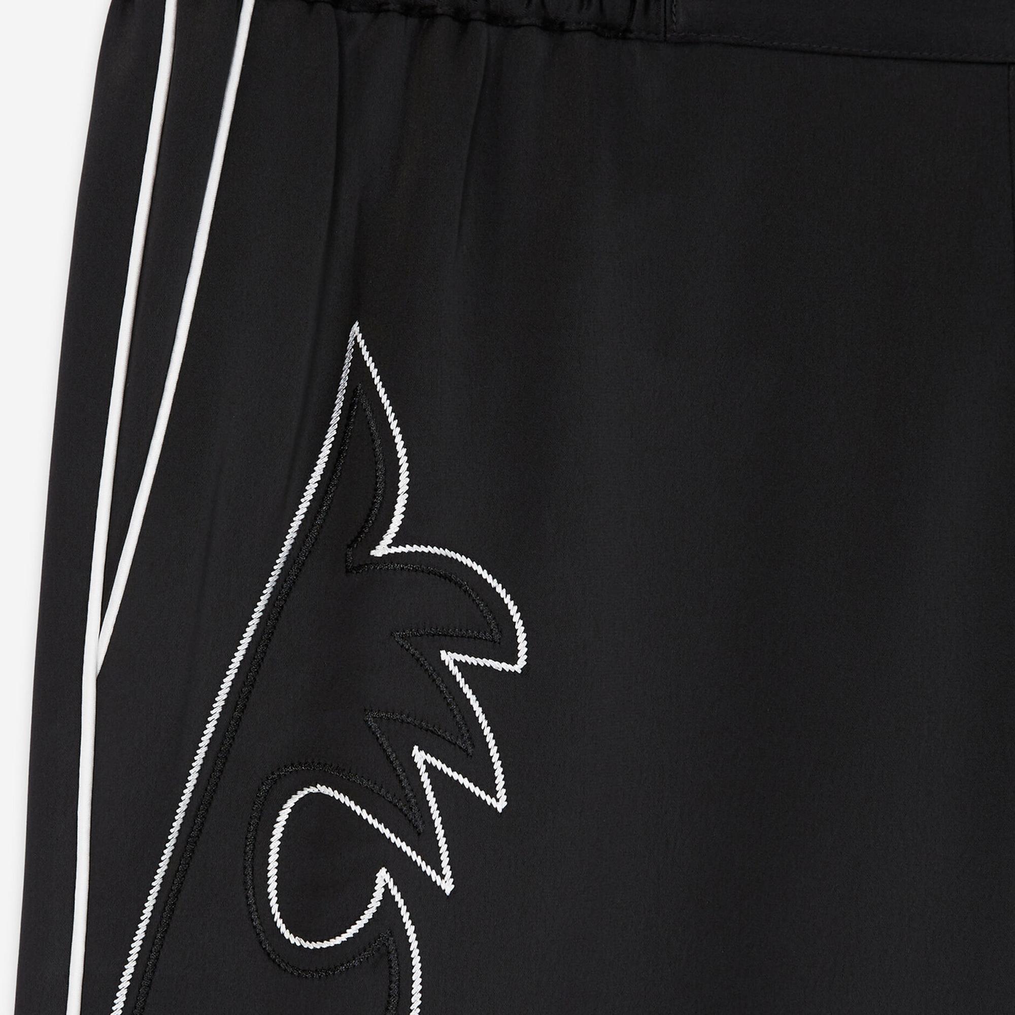 KADIN İŞLEMELİ SİYAH PANTOLON