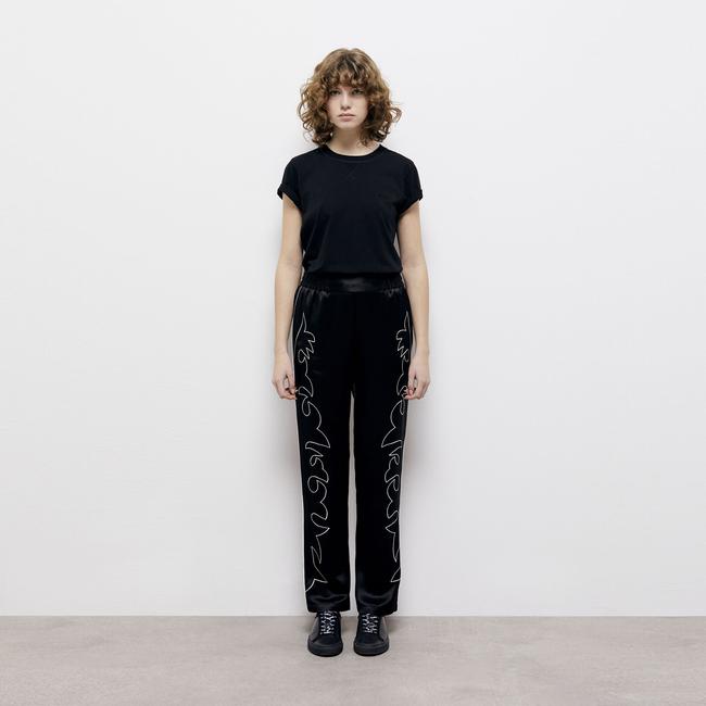  KADIN İŞLEMELİ SİYAH PANTOLON