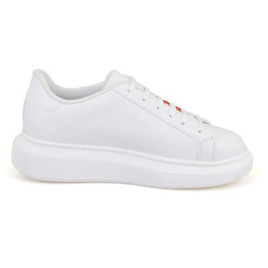  Kadın Beyaz Spor Ayakkabı