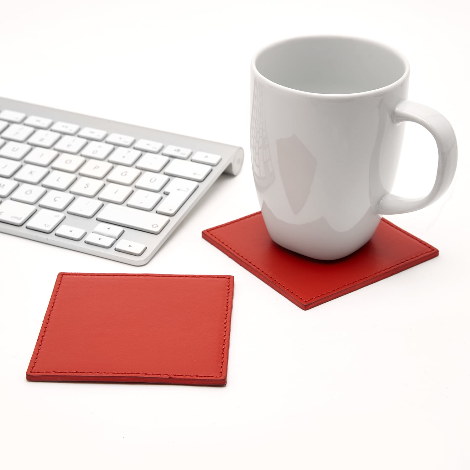  Kırmızı Deri Dörtlü Bardak Altlığı