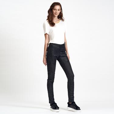  Siyah Deri Görünümlü Kadın Tayt