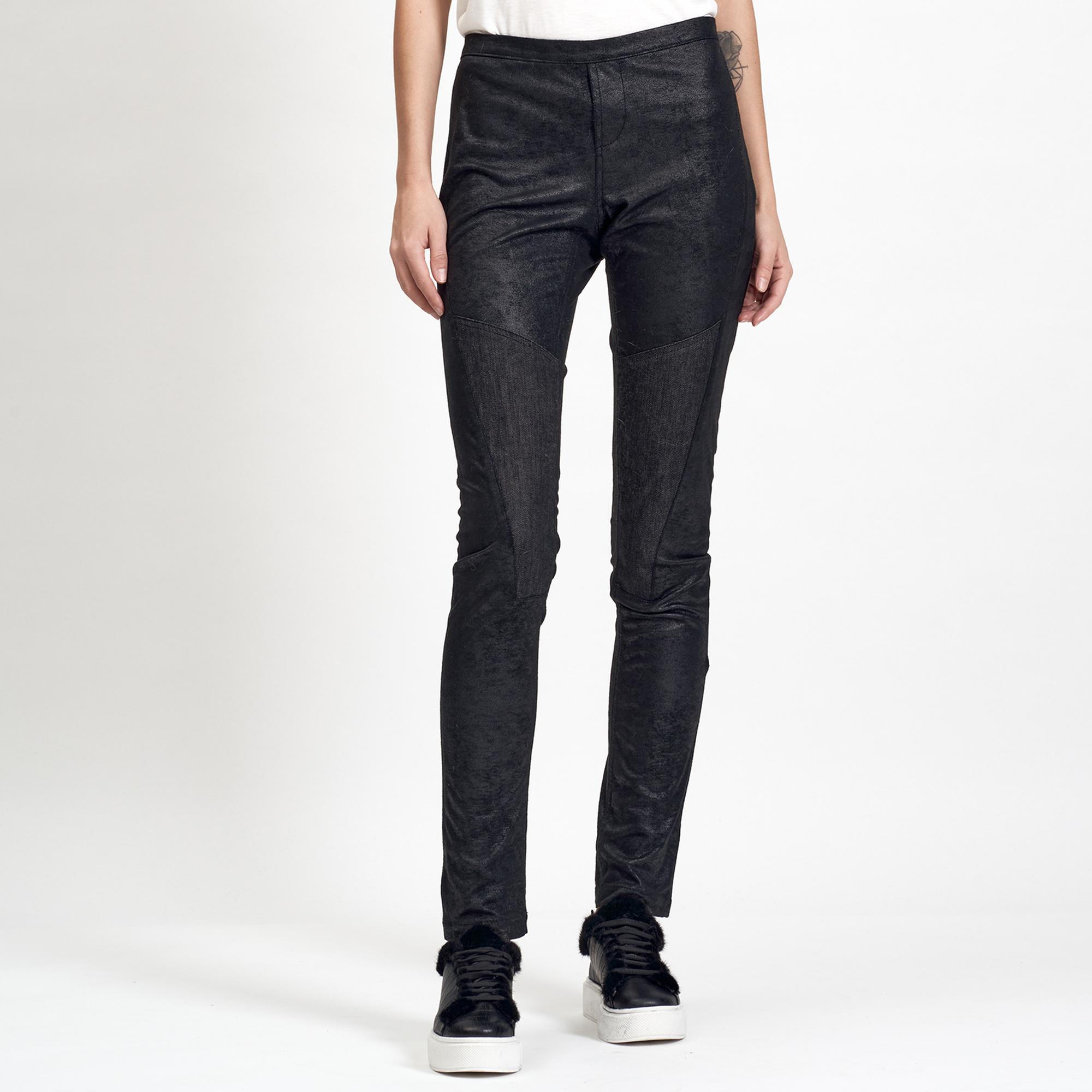 Siyah Deri Görünümlü Kadın Tayt