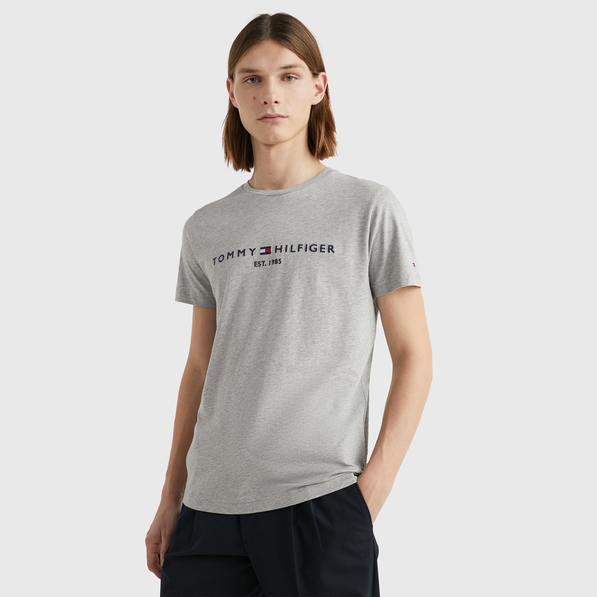  Tommy Hilfiger Erkek Gri T-Shirt