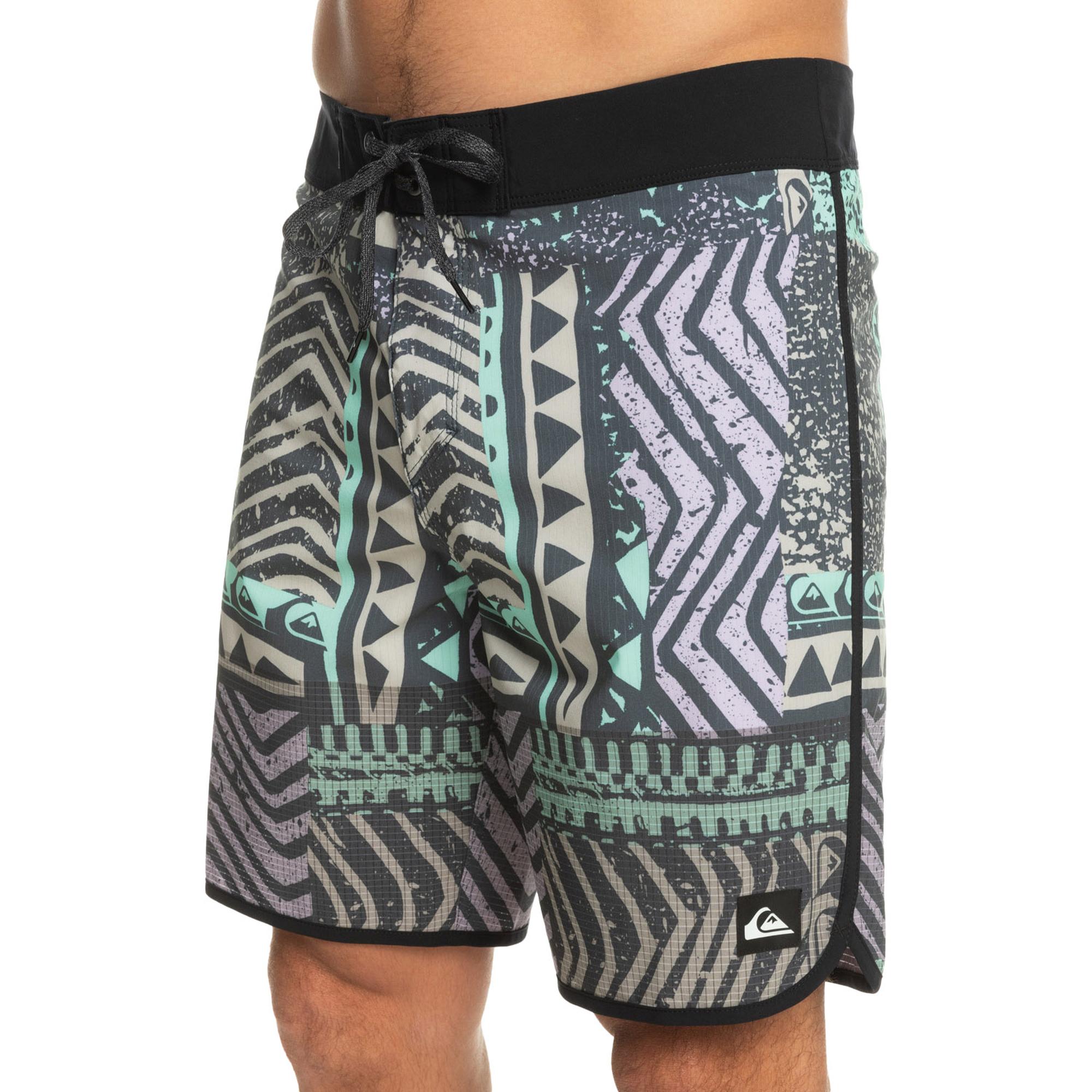 Quiksilver Highlite Scallop 19 Erkek Lacivert Boardshort