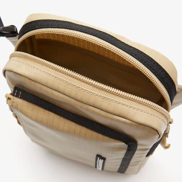  Lacoste Erkek Bej Postacı Çantası