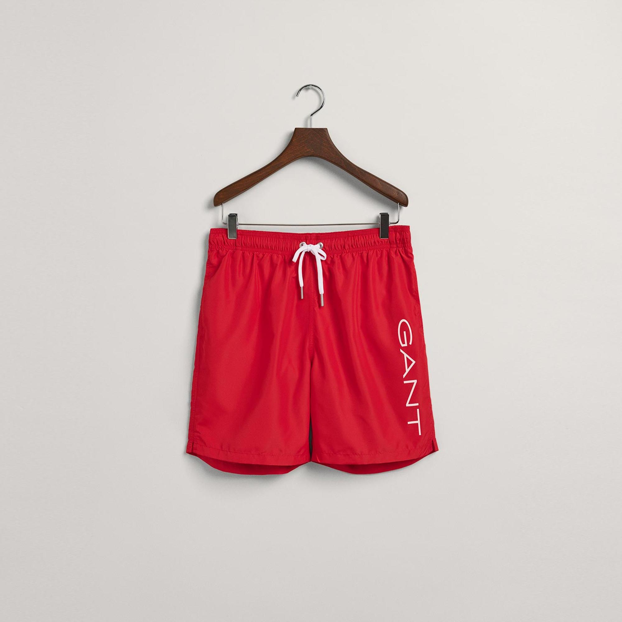 GANT Erkek Kırmızı Logolu Mayo Şort