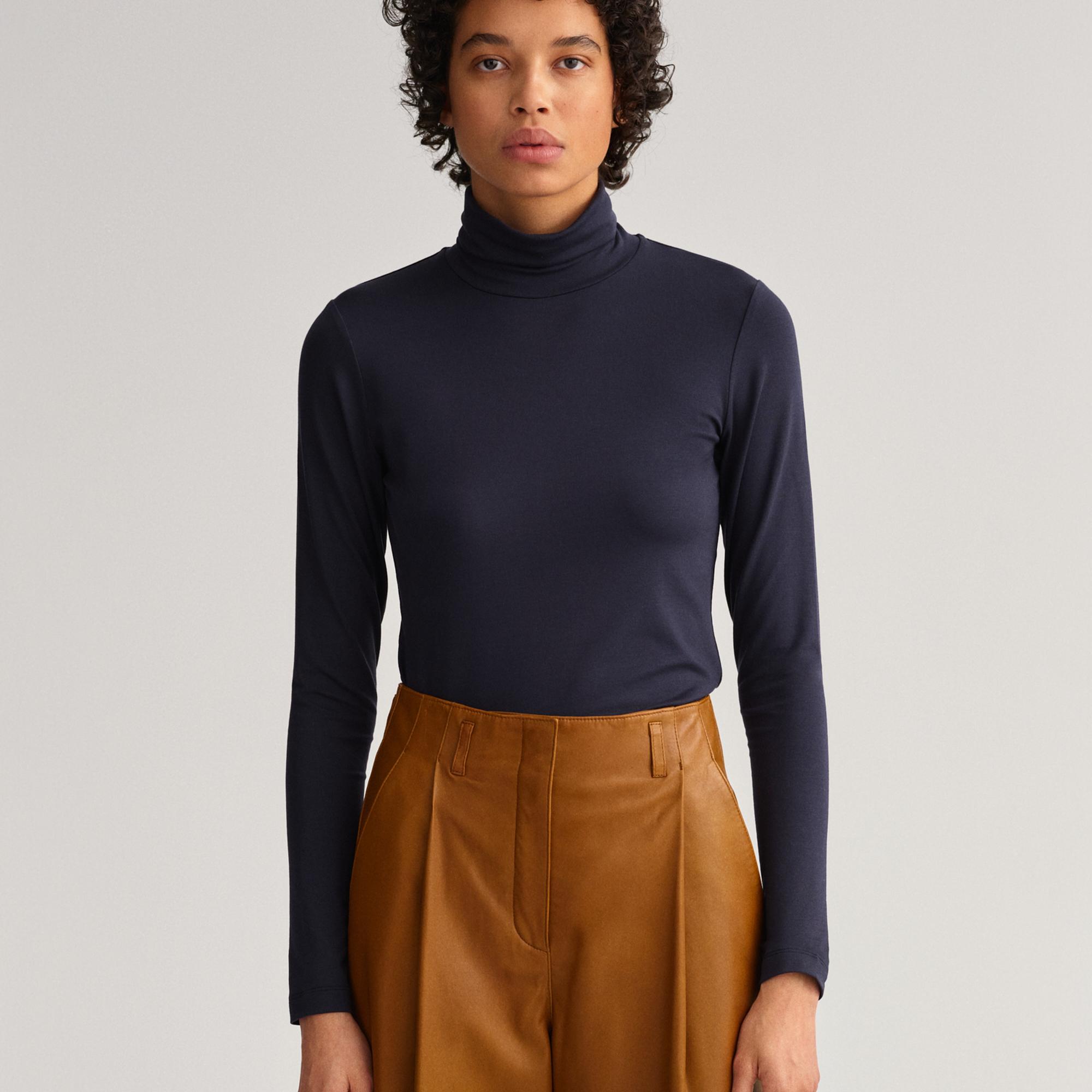 Gant Kadın Lacivert Regular Fit Boğazlı Yaka T-shirt