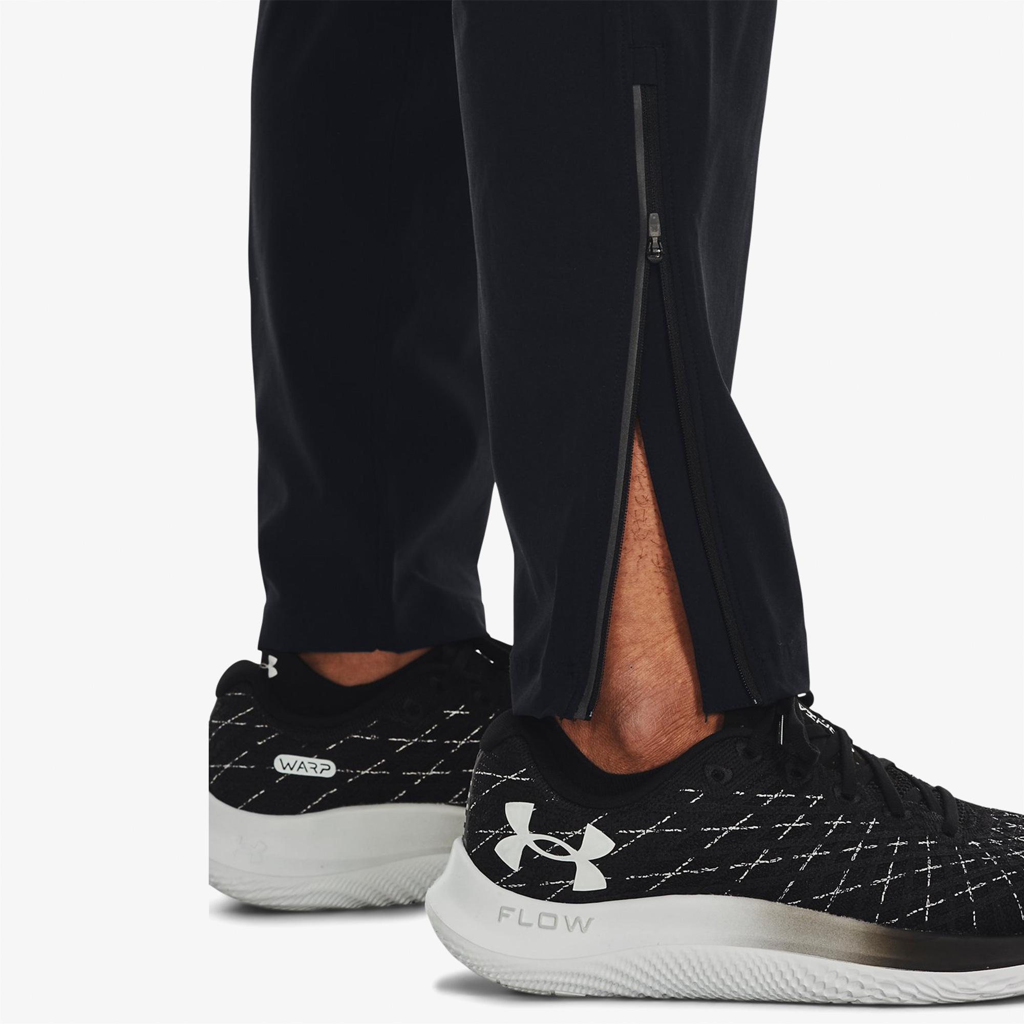 Under Armour Outrun The Storm Erkek Siyah Günlük Eşofman Altı