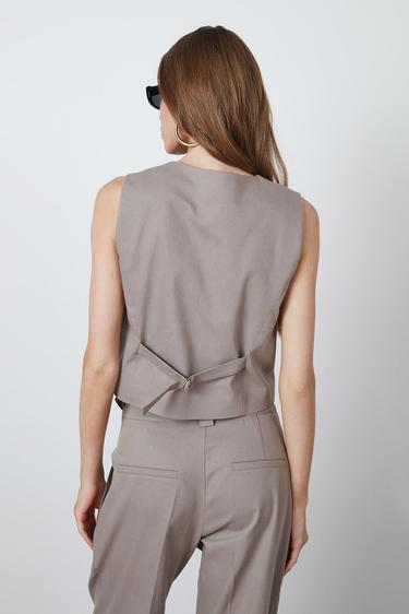  Arkası Kemerli Yelek